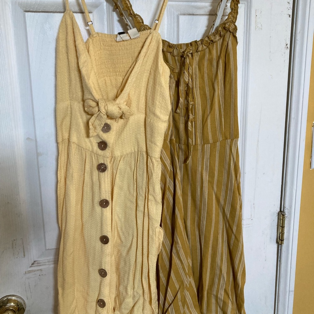 Dress lot of 2 yellow Womens Size Medium Dresses - 1 BNWT